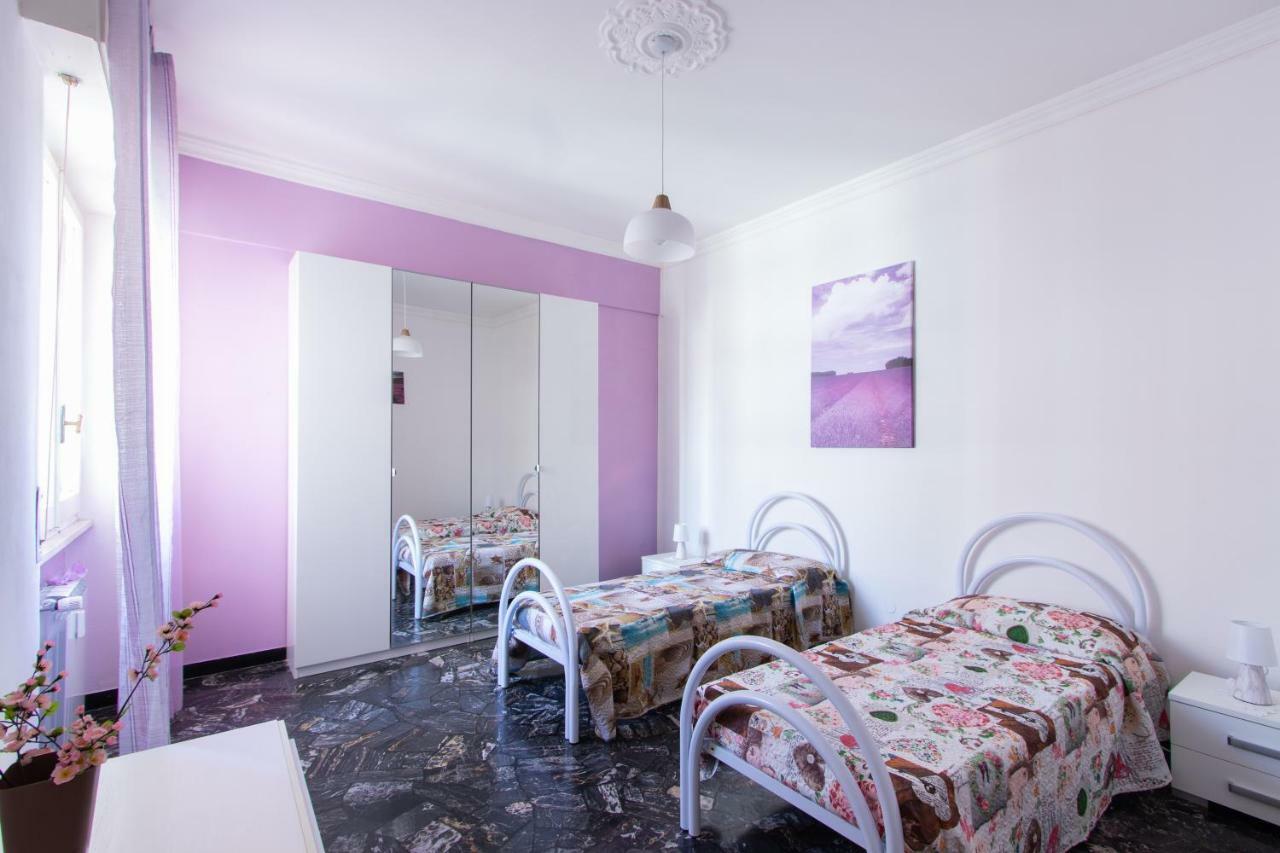 House Henry Apartment Vado Ligure Bagian luar foto